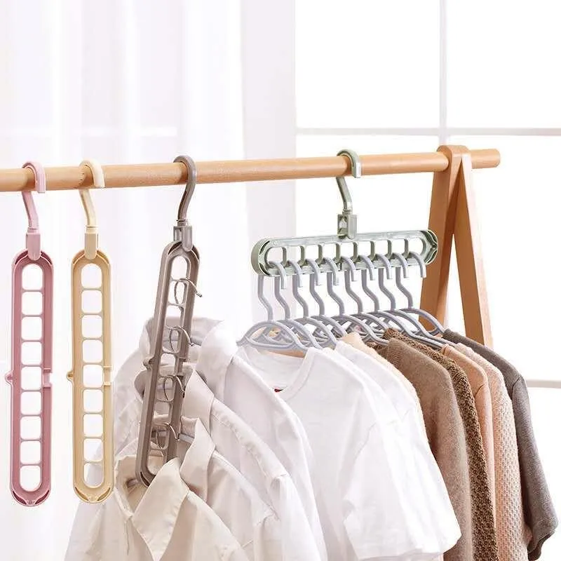 The 360°Hanger- Save up space in your closet